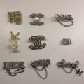 Pins luxe métal